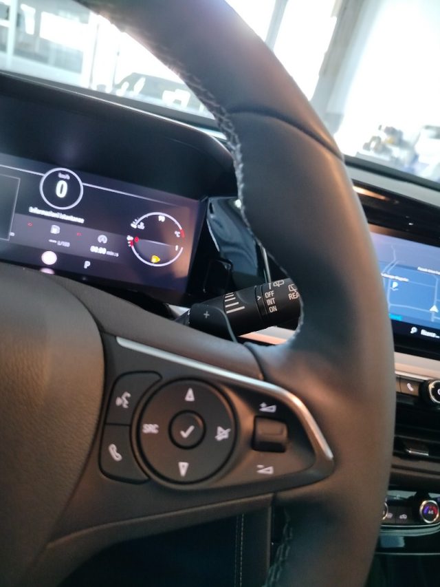 OPEL Grandland usata, con Telecamera per parcheggio assistito