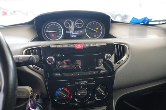 LANCIA Ypsilon usata, con Park Distance Control