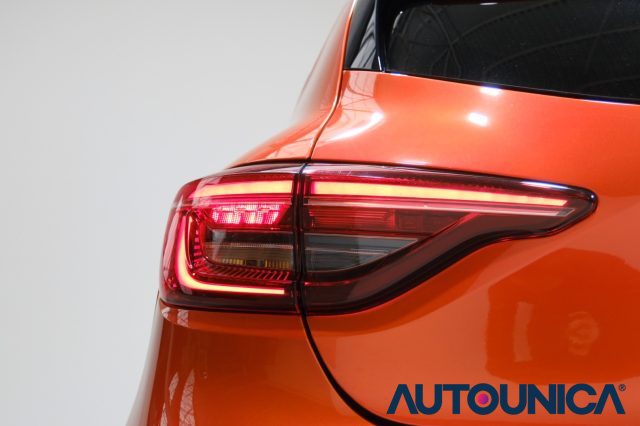 RENAULT Clio usata, con Riconoscimento dei segnali stradali