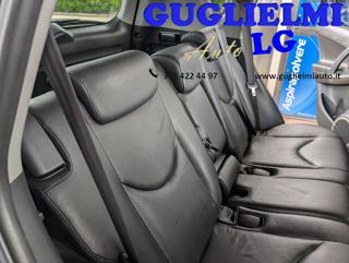 TOYOTA RAV 4 usata, con Sedile posteriore sdoppiato