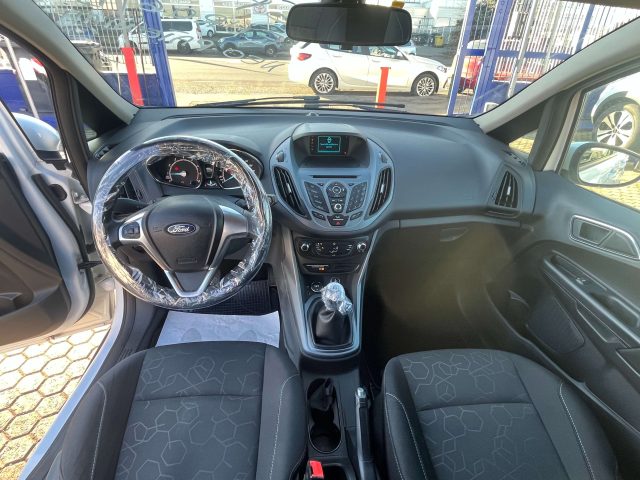 FORD B-Max usata, con Autoradio