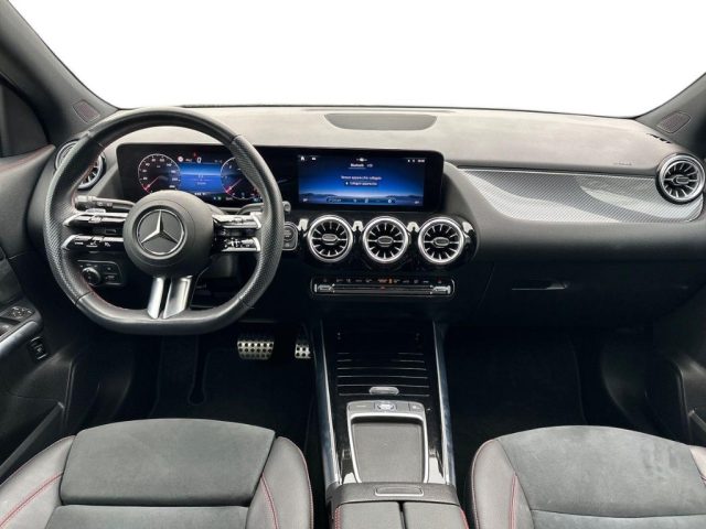 MERCEDES-BENZ GLA 200 usata, con Climatizzatore