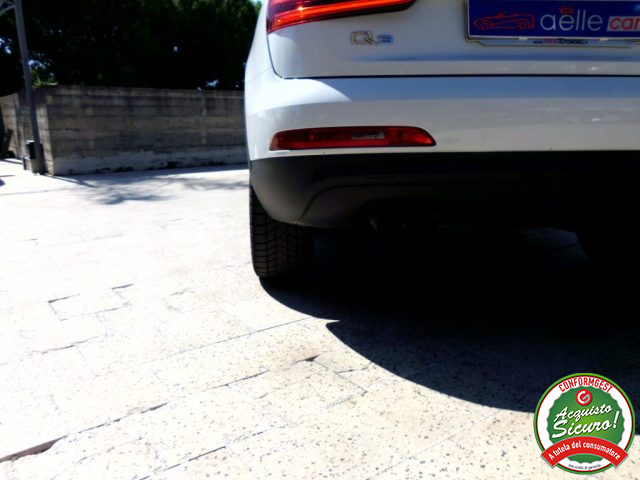 AUDI Q3 usata, con Sensori di parcheggio anteriori