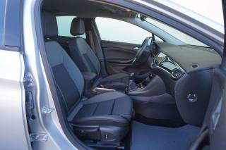 OPEL Astra usata, con ESP