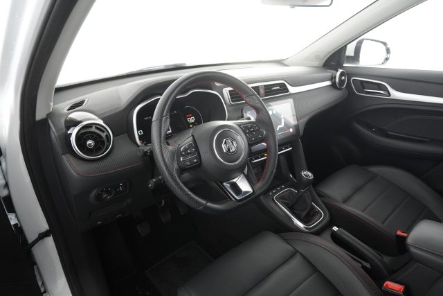 MG ZS usata 7