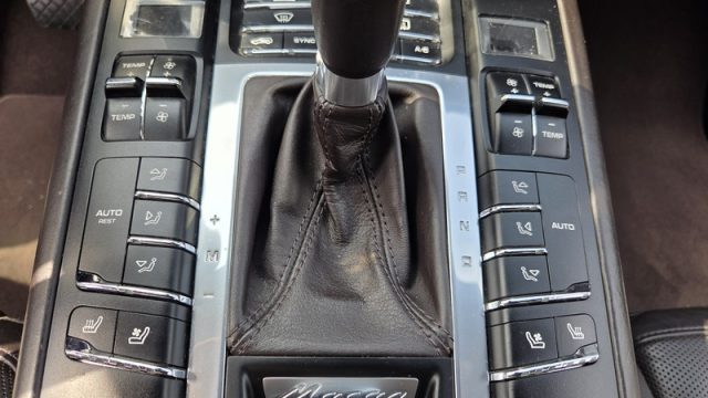 PORSCHE Macan usata, con Controllo elettronico della corsia