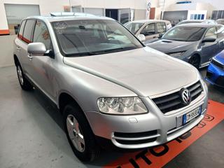 VOLKSWAGEN Touareg usata, con Sedile posteriore sdoppiato