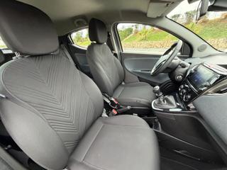 LANCIA Ypsilon usata, con USB