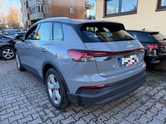 AUDI Q4 e-tron usata, con Autoradio