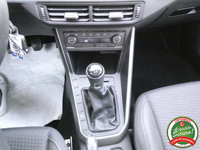 VOLKSWAGEN Polo usata, con Sensori di parcheggio posteriori