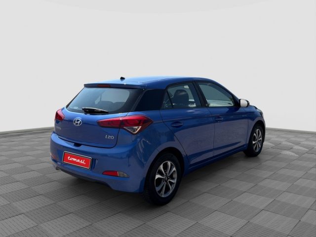 HYUNDAI i20 usata 4