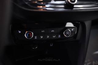 OPEL Corsa usata, con USB