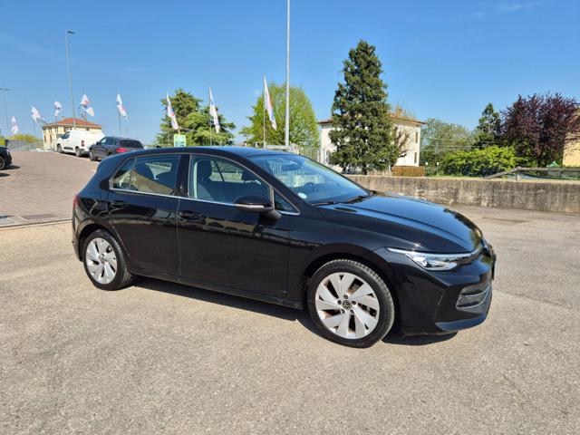VOLKSWAGEN Golf usata, con Autoradio