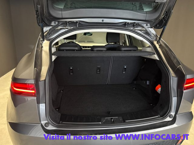 JAGUAR E-Pace usata, con Luci diurne LED