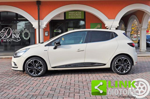 RENAULT Clio usata, con Airbag
