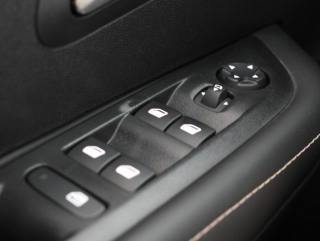 PEUGEOT 208 usata, con Adaptive Cruise Control