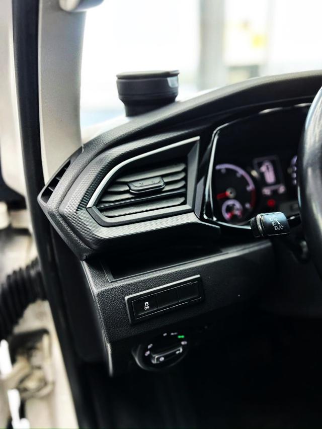 VOLKSWAGEN Multivan usata, con Android Auto