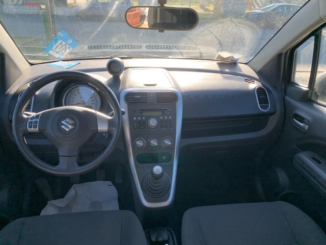 SUZUKI Splash usata 10
