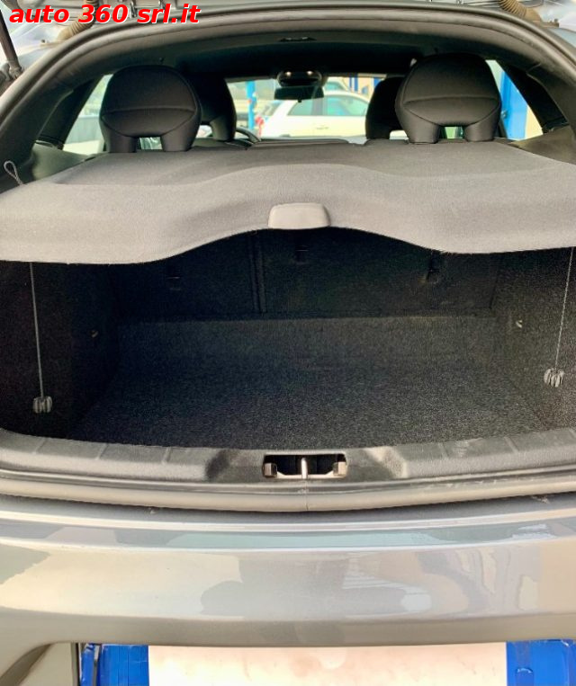 VOLVO V40 usata, con Cruise Control