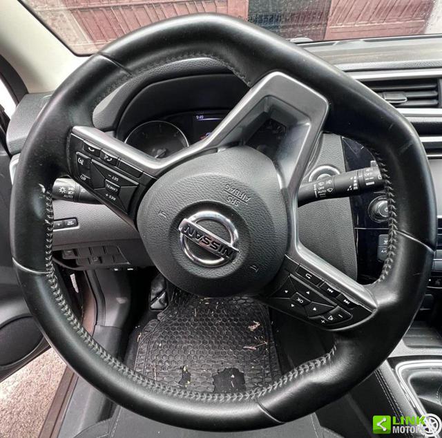 NISSAN Qashqai usata, con Specchietti laterali elettrici
