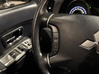 MITSUBISHI Pajero usata, con Chiusura centralizzata telecomandata