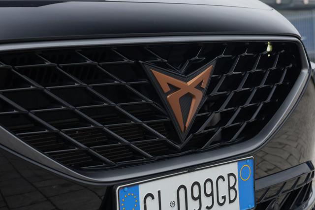 CUPRA Formentor usata, con Sistema di avviso di distanza