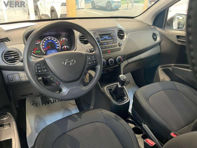HYUNDAI i10 usata, con Climatizzatore
