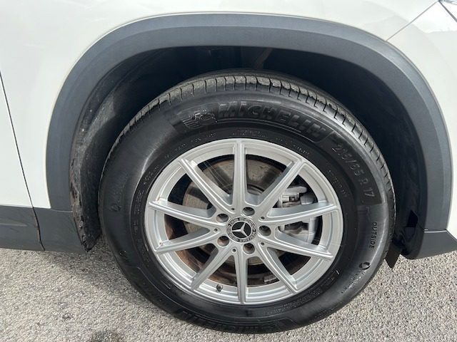 MERCEDES-BENZ GLA 180 usata, con Climatizzatore