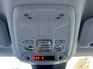 OPEL Corsa usata, con Touch screen