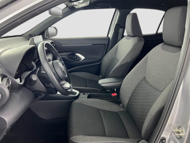 TOYOTA Yaris Cross usata 8