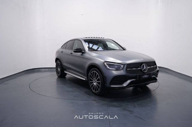 MERCEDES-BENZ GLC 300 usata, con Climatizzatore