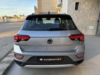 VOLKSWAGEN T-Roc usata, con Autoradio