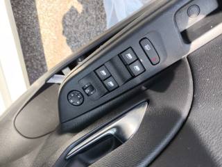 OPEL Corsa usata 9