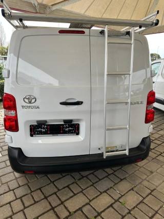 TOYOTA Proace usata, con Chiusura centralizzata