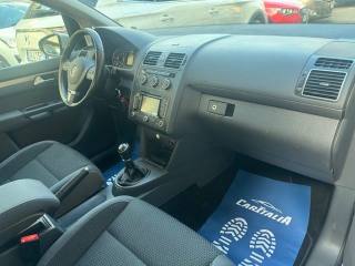 VOLKSWAGEN Touran usata, con Cruise Control