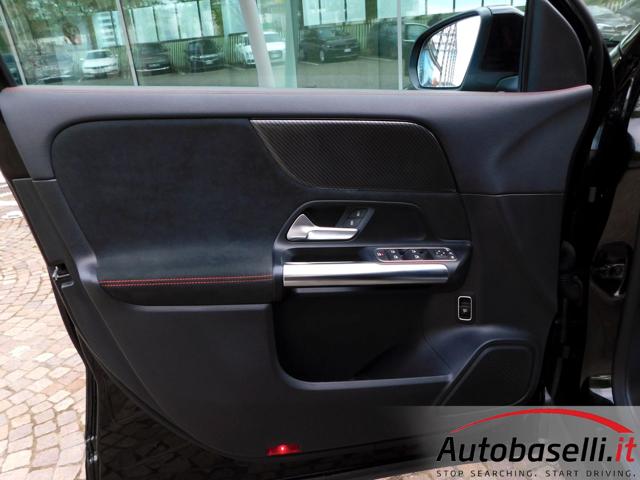 MERCEDES-BENZ GLA 200 usata, con Specchietti laterali elettrici
