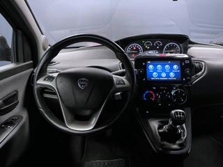 LANCIA Ypsilon usata, con ESP