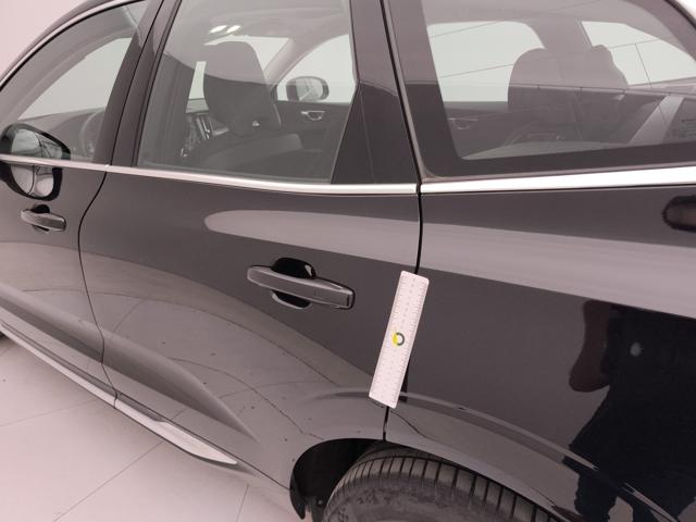 VOLVO XC60 usata, con Freno di stazionamento elettrico