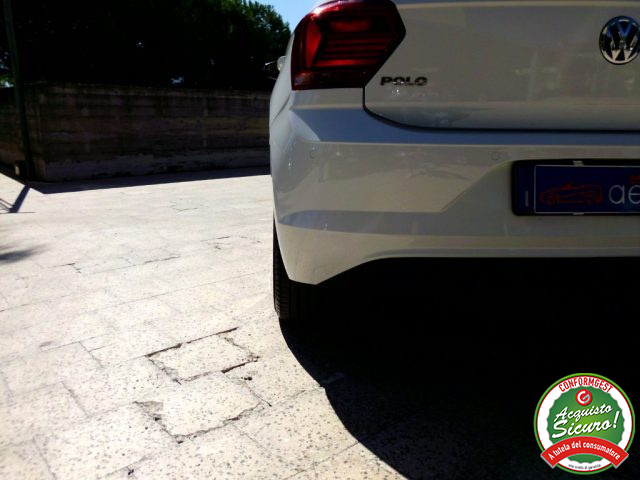 VOLKSWAGEN Polo usata, con Hill holder