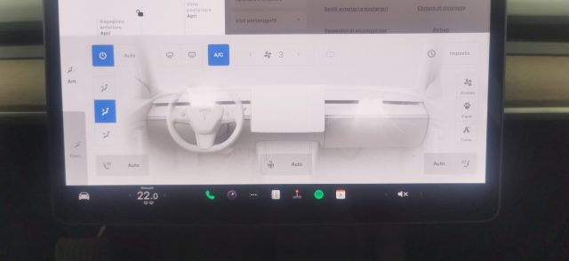 TESLA Model 3 usata 11