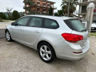 OPEL Astra usata, con Autoradio