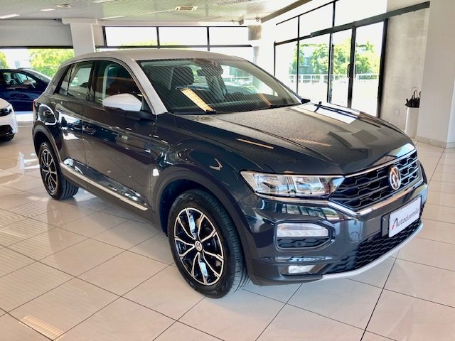 VOLKSWAGEN T-Roc usata, con Airbag laterali