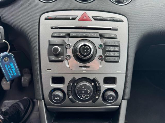 PEUGEOT 308 usata, con Volante in pelle