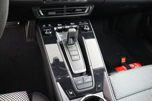 PORSCHE 911 usata, con Autoradio