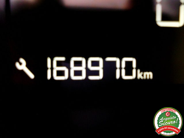 PEUGEOT 308 usata, con Volante in pelle