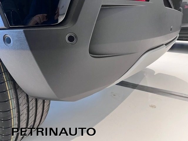 JEEP Avenger usata, con Sedile posteriore sdoppiato