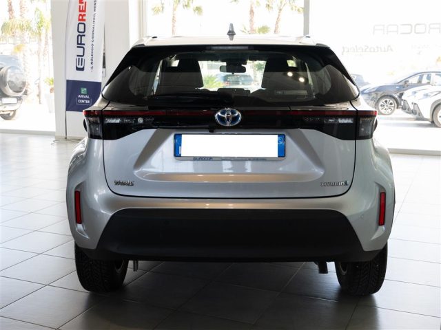 TOYOTA Yaris usata, con Cerchi in lega
