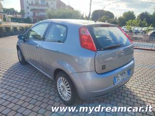 FIAT Grande Punto usata 15