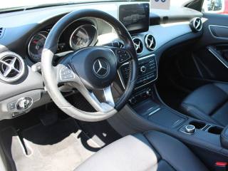 MERCEDES-BENZ GLA 200 usata, con Climatizzatore