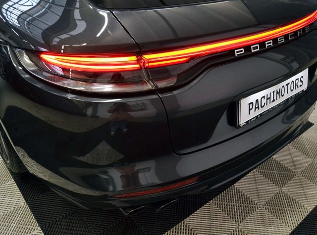 PORSCHE Panamera usata, con USB